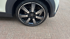 MINI Hatchback 2.0 Cooper S Exclusive 3dr Auto Petrol Hatchback